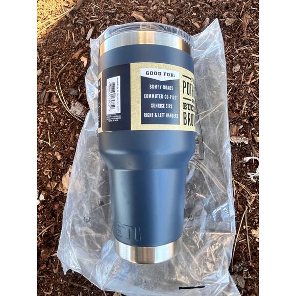Yeti 30oz Rambler Travel Mug - Navy - Picture 4 of 5